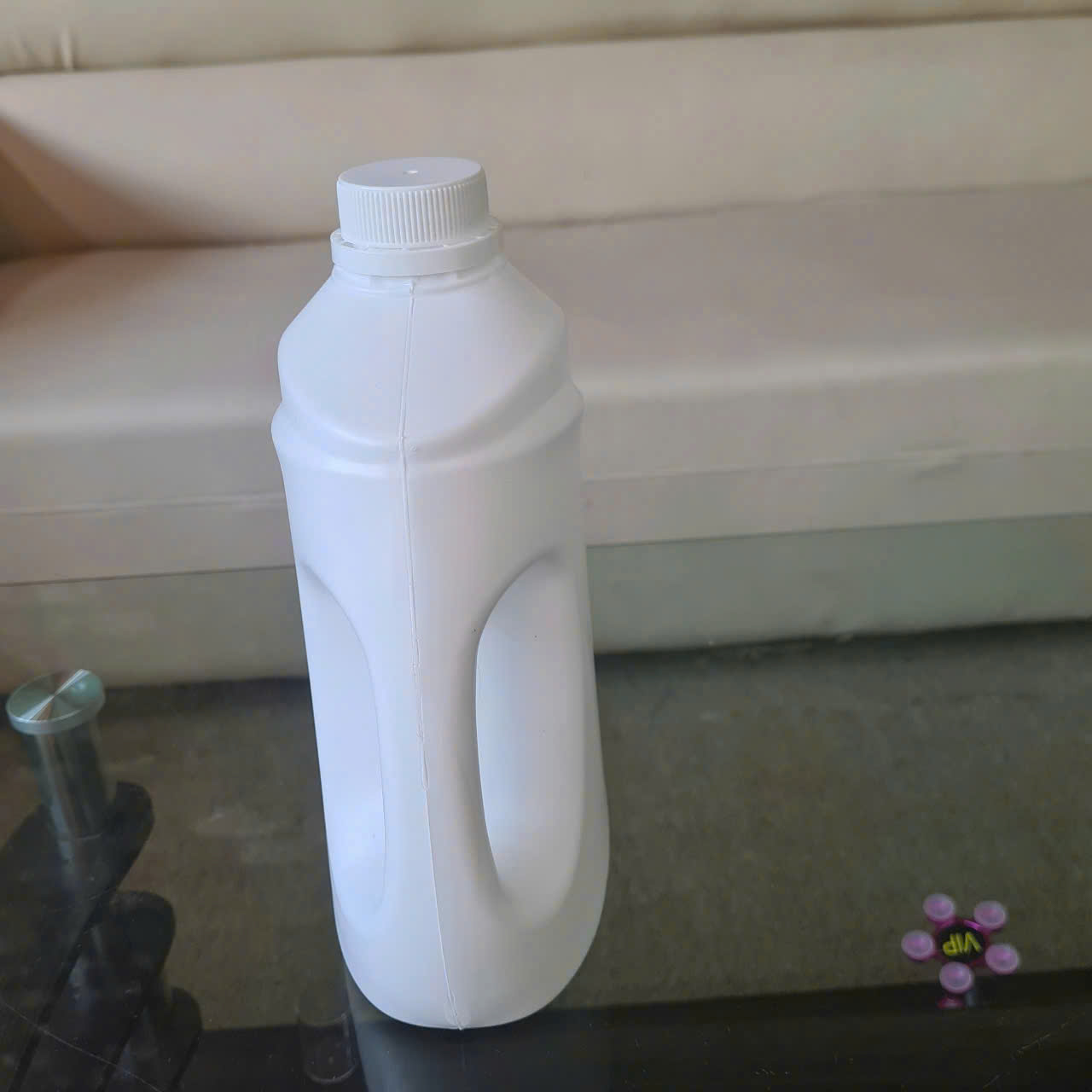 Bán can dẹp 1.7 lít đựng nước giặt xả giá rẻ
