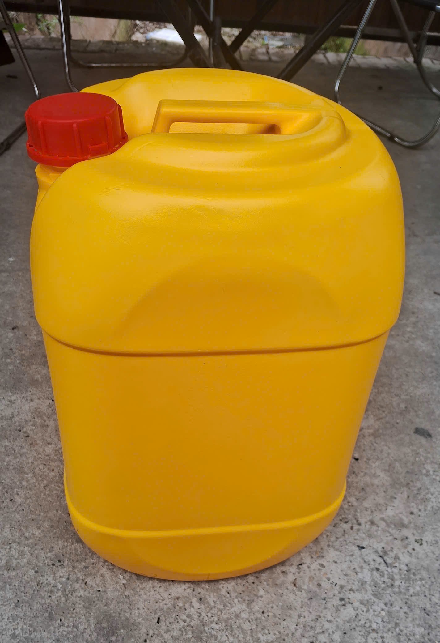 Bán can 25l mẫu 2 giá rẻ