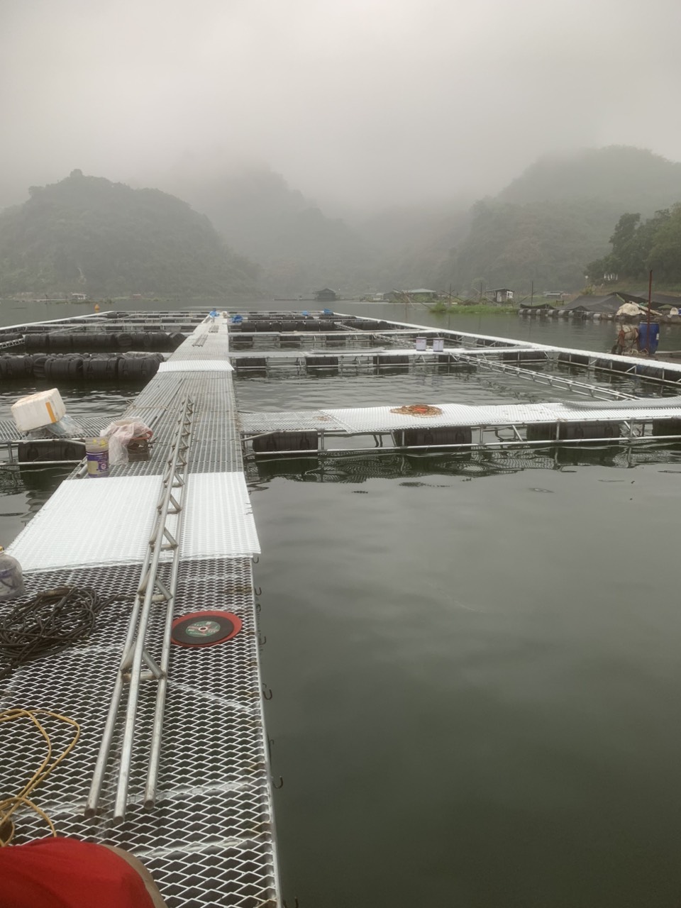 Phao Nhua Hdpe Nuoi Hau Lam Be 5