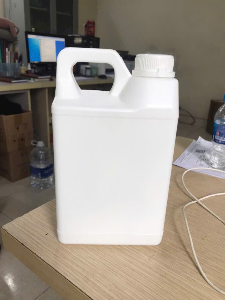 Bán can chữ nhật 2 lít giá rẻ